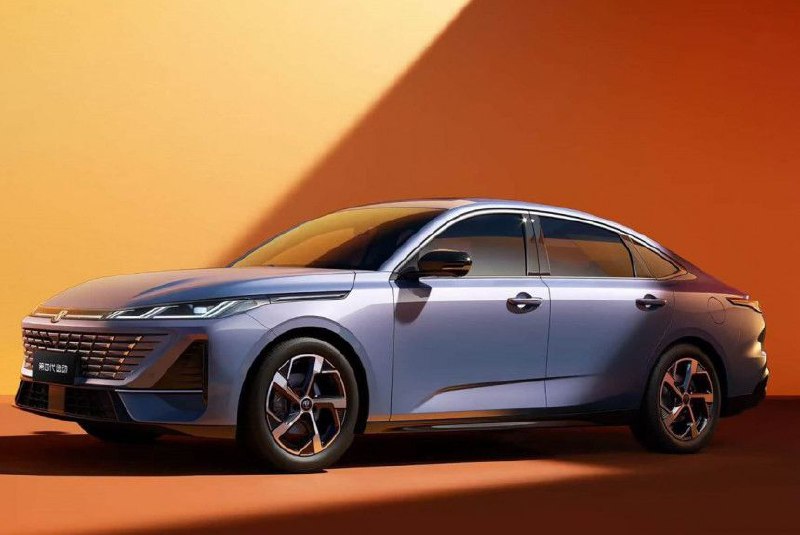Обновленный Changan Lamore/Eado представлен на рынке Китая