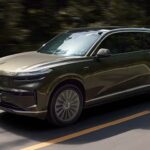 Nio представляет новый электрокроссовер Onvo L90 с трехрядным помещением