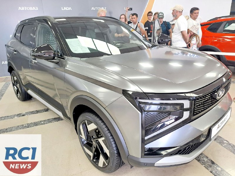 Объявлено о патентовании внешнего дизайна нового кроссовера LADA Azimut Объявлено о патентовании внешнего дизайна нового кроссовера LADA Azimut