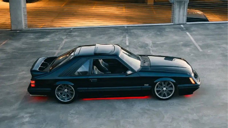 Редкий Ford Mustang Fox Body 1980-х годов выставлен на аукцион и продается за 77 тысяч долларов Редкий Ford Mustang Fox Body 1980-х годов выставлен на аукцион и продается за 77 тысяч долларов