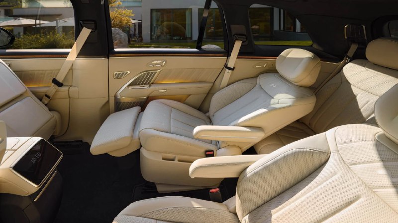 Китайский электрокроссовер Onvo L90 предлагает цену Lada Vesta без батареи Китайский электрокроссовер Onvo L90 предлагает цену Lada Vesta без батареи