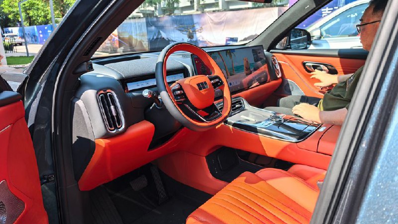 Geely Galaxy M9 — новый конкурант в сегменте премиальных гибридных внедорожников Geely Galaxy M9 — новый конкурант в сегменте премиальных гибридных внедорожников