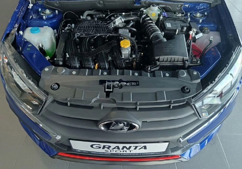 Обновленные комплектации и новые цвета для LADA Granta Sport