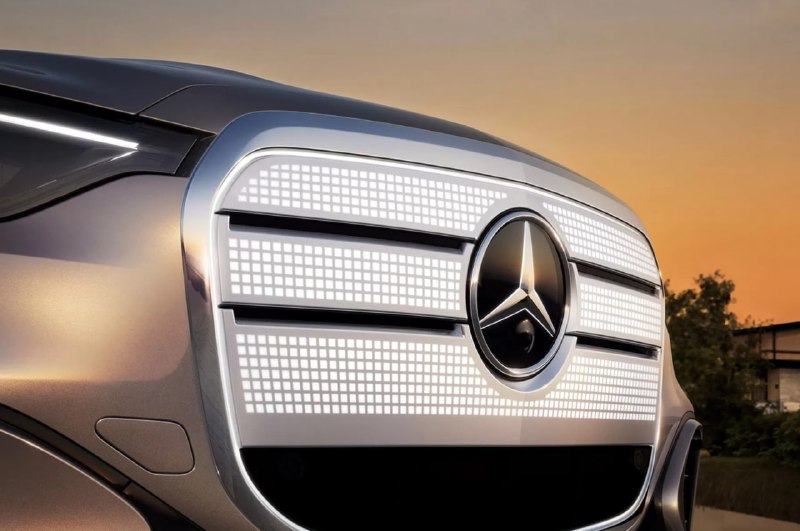 Первое изображение электрифицированного Mercedes-Benz GLC с новым дизайном Первое изображение электрифицированного Mercedes-Benz GLC с новым дизайном