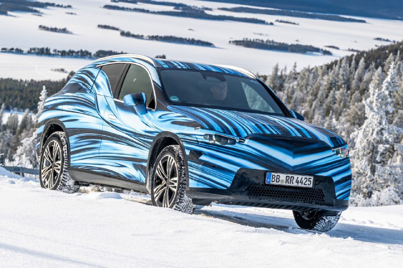 Первое изображение электрифицированного Mercedes-Benz GLC с новым дизайном Первое изображение электрифицированного Mercedes-Benz GLC с новым дизайном