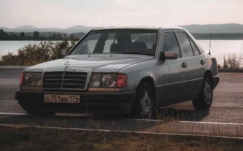 Лидеры по популярности подержанных автомобилей старше 20 лет в России Лидеры по популярности подержанных автомобилей старше 20 лет в России