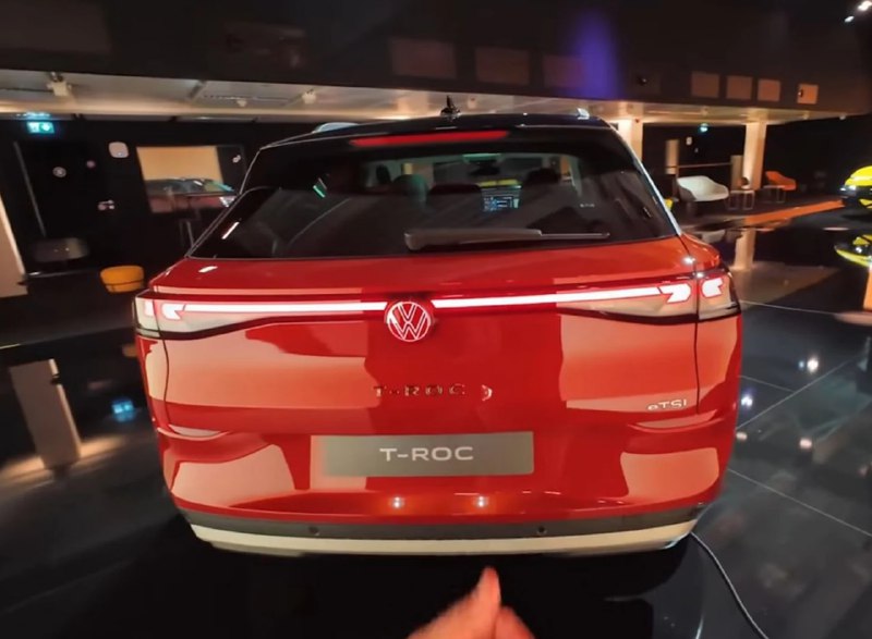 Первые изображения нового поколения Volkswagen T-Roc Первые изображения нового поколения Volkswagen T-Roc