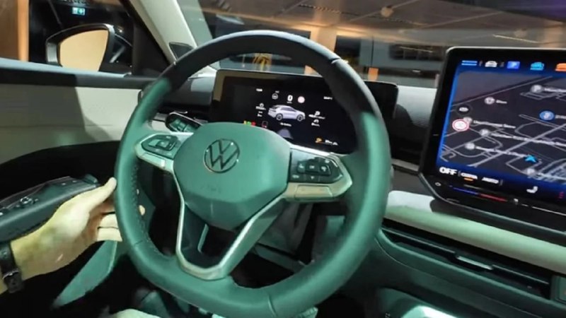 Первые изображения нового поколения Volkswagen T-Roc Первые изображения нового поколения Volkswagen T-Roc