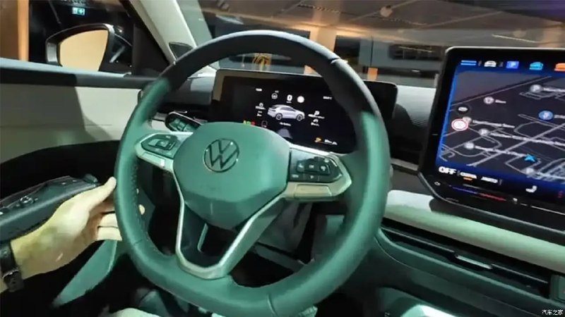 Volkswagen представил обновленное второе поколение T-Roc с современным дизайном и технологическими новшествами Volkswagen представил обновленное второе поколение T-Roc с современным дизайном и технологическими новшествами