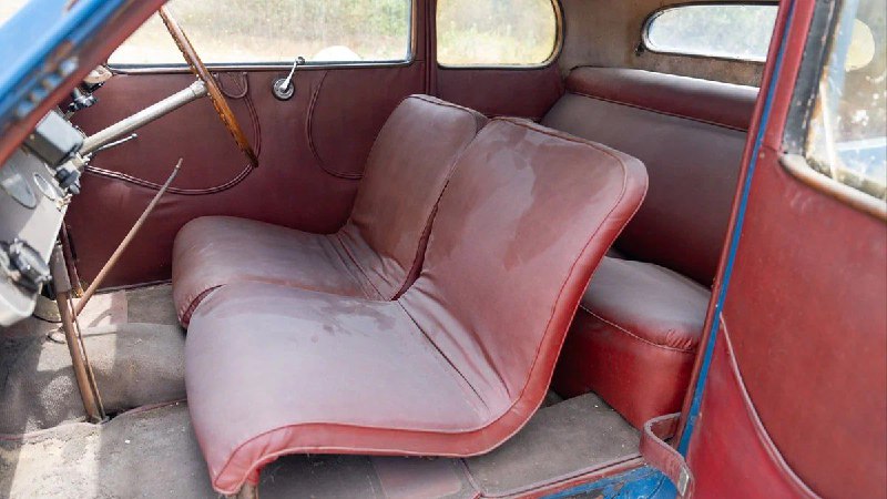 Ржавый Bugatti Type 57 1935 года выставлен на аукцион с ожидаемой ценой в 350 тысяч долларов Ржавый Bugatti Type 57 1935 года выставлен на аукцион с ожидаемой ценой в 350 тысяч долларов