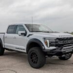 Hennessey представила экстремальные пикапы на базе Ford Raptor с мощными двигателями