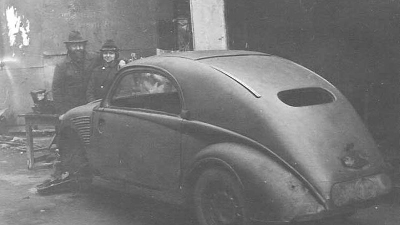 Редкий микроавтомобиль из начала XX века: история и особенности