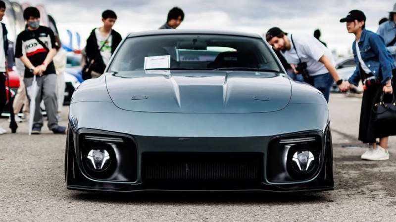 Преобразование Nissan 350Z в авто в стиле Porsche: уникальный тюнинг и выставочные достижения Преобразование Nissan 350Z в авто в стиле Porsche: уникальный тюнинг и выставочные достижения