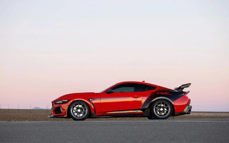 Представлен высокопроизводительный Shelby Super Snake-R на базе Ford Mustang Представлен высокопроизводительный Shelby Super Snake-R на базе Ford Mustang
