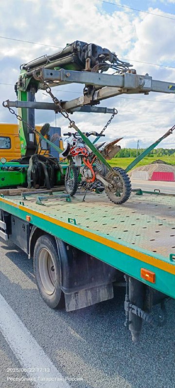 Важность соблюдения правил перехода через дорогу для пешеходов и водителей