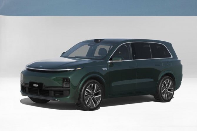 Снижение продаж китайского производителя Li Auto в России в 2025 году Снижение продаж китайского производителя Li Auto в России в 2025 году