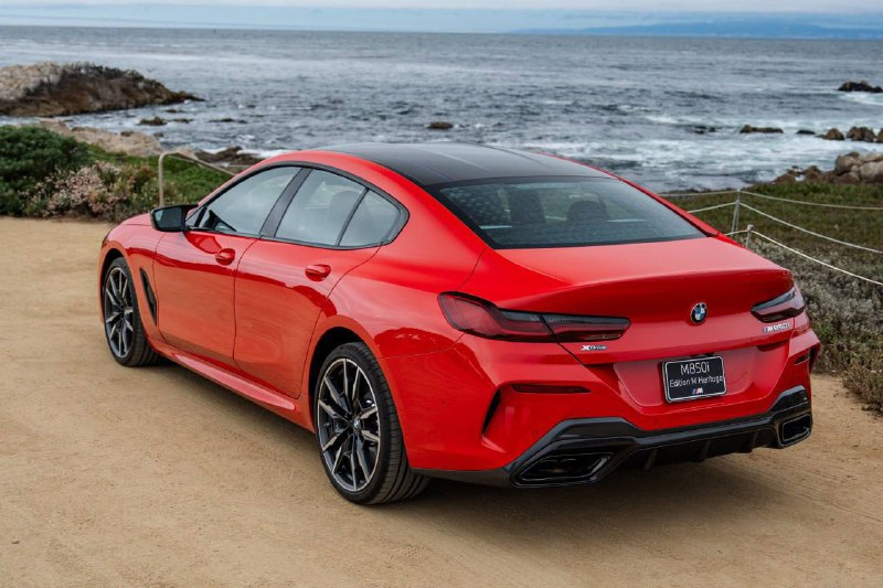 Автомобильная классика возвращается: лимитированная модель BMW M850i Edition M Heritage в стиле 90-х Автомобильная классика возвращается: лимитированная модель BMW M850i Edition M Heritage в стиле 90-х