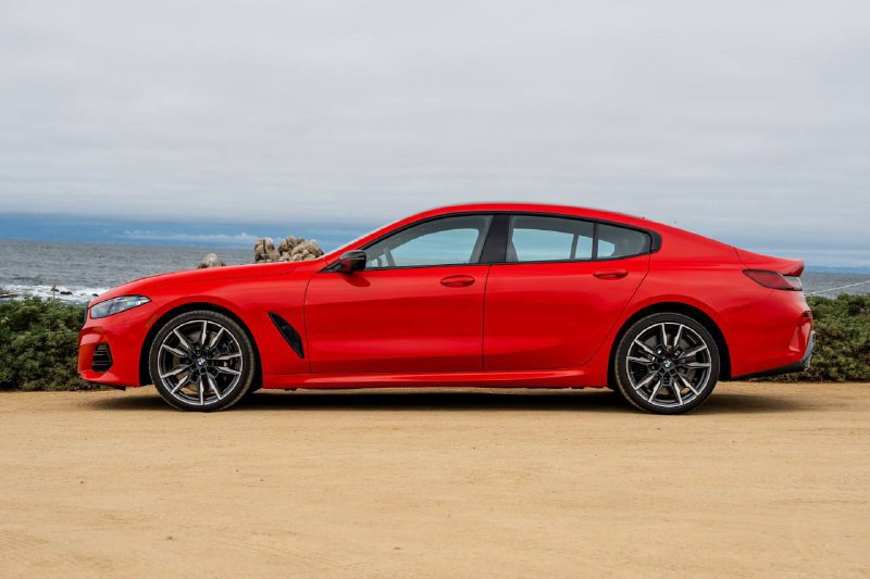 Автомобильная классика возвращается: лимитированная модель BMW M850i Edition M Heritage в стиле 90-х Автомобильная классика возвращается: лимитированная модель BMW M850i Edition M Heritage в стиле 90-х