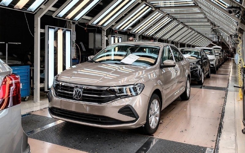 Эксперт: Трудности Возвращения на Российский Авторынок Для Объемных Брендов