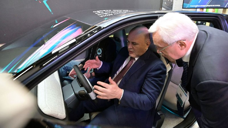 Правительство РФ поставило задачу снизить стоимость отечественных автомобилей и стимулировать развитие автопрома