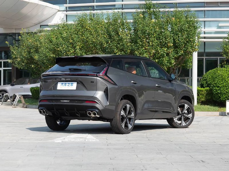 В Китае начались продажи обновленного Geely Cityray по доступной цене