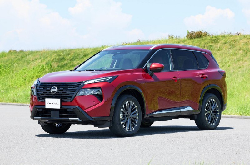 Обновлённый Nissan X-Trail представлен в Японии с новыми дизайном и опциями
