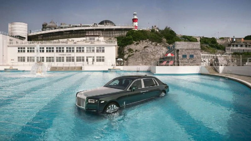 Креативный способ отметить вековой юбилей Rolls-Royce Phantom в Плимуте Креативный способ отметить вековой юбилей Rolls-Royce Phantom в Плимуте