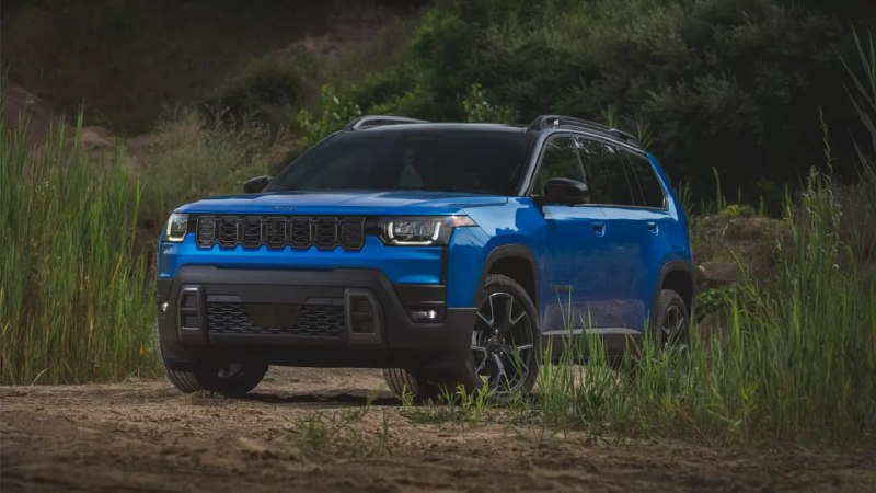 Встречайте обновленный Jeep Cherokee с тремя силовыми установками Встречайте обновленный Jeep Cherokee с тремя силовыми установками