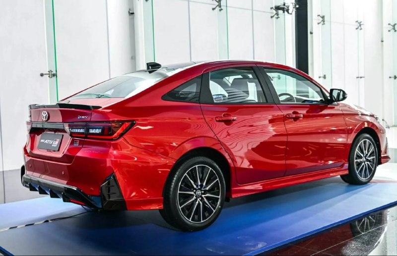 Toyota внедрила спортивную модификацию Yaris GR Sport с гибридным двигателем Toyota внедрила спортивную модификацию Yaris GR Sport с гибридным двигателем