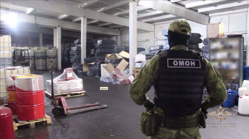 В Владимирской области обнаружен подпольный цех по производству поддельных моторных масел