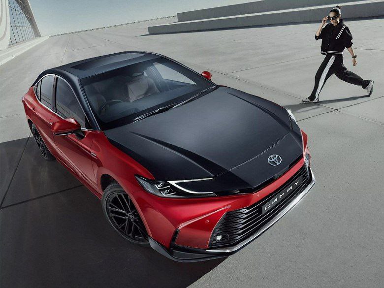 В Индии представлена новая версия гибридного седана Toyota Camry Sprint Edition В Индии представлена новая версия гибридного седана Toyota Camry Sprint Edition