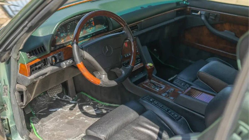 Уникальный Mercedes-Benz 560 SEC от AMG 1991 года выставлен на продажу за рекордную сумму Уникальный Mercedes-Benz 560 SEC от AMG 1991 года выставлен на продажу за рекордную сумму