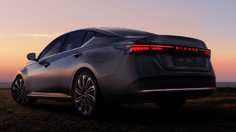Nissan возвращает на рынок обновлённый седан Teana под брендом Altima для Китая Nissan возвращает на рынок обновлённый седан Teana под брендом Altima для Китая