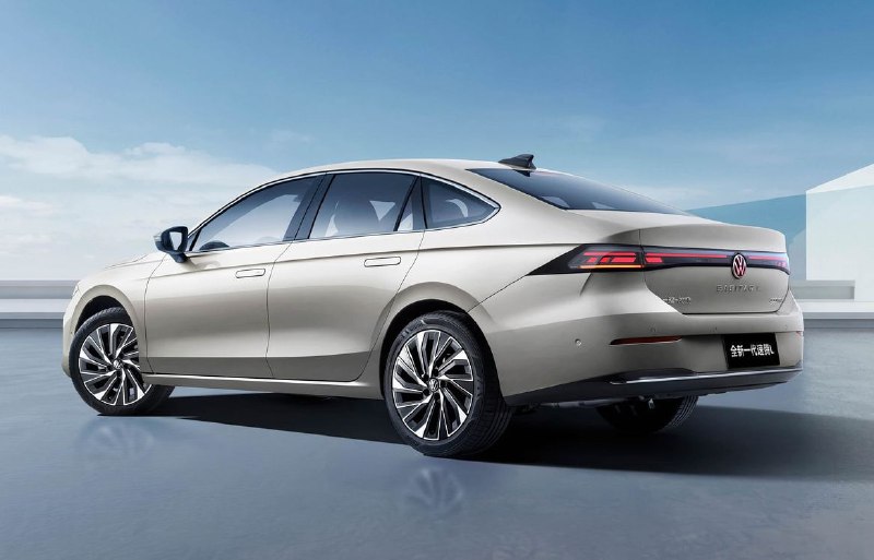 В Китае представлен новый семейный седан Volkswagen Sagitar L В Китае представлен новый семейный седан Volkswagen Sagitar L