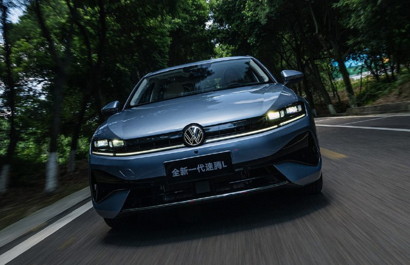 В Китае представлен новый семейный седан Volkswagen Sagitar L В Китае представлен новый семейный седан Volkswagen Sagitar L