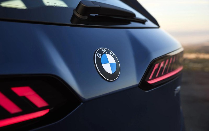 BMW презентует электромодель iX3 в рамках концепции Neue Klasse