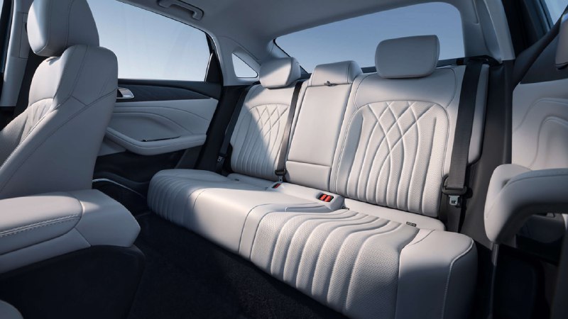 Объявлен новый электрифицированный седан Geely Galaxy Starshine 6 Объявлен новый электрифицированный седан Geely Galaxy Starshine 6