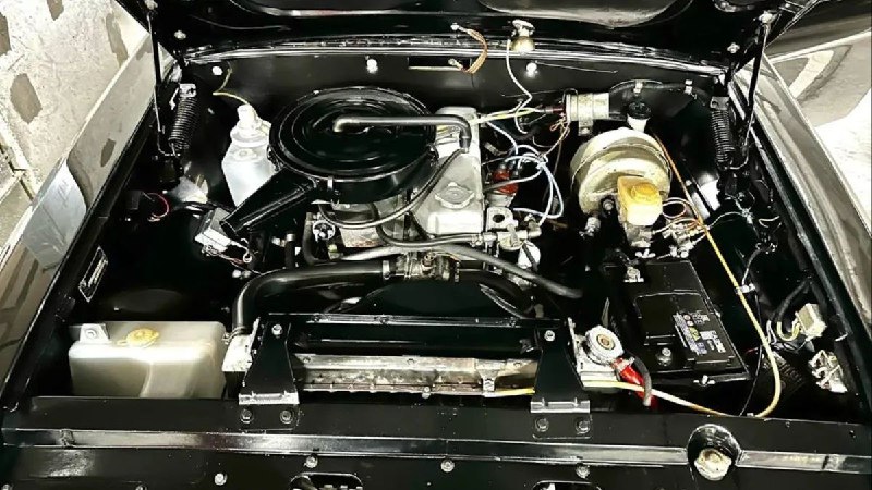 Редкая советская «Волга» ГАЗ-3102 из первой серии выставлена на продажу за рекордную сумму Редкая советская «Волга» ГАЗ-3102 из первой серии выставлена на продажу за рекордную сумму