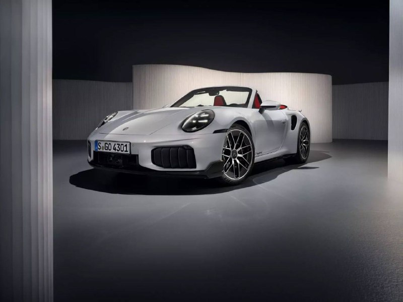 Новая гибридная версия Porsche 911 Turbo S превосходит предыдущие модели по скорости Новая гибридная версия Porsche 911 Turbo S превосходит предыдущие модели по скорости
