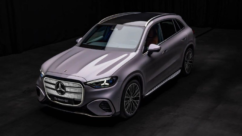 Mercedes-Benz представила новый электрический GLC с уникальной светящейся решёткой и большим дисплеем
