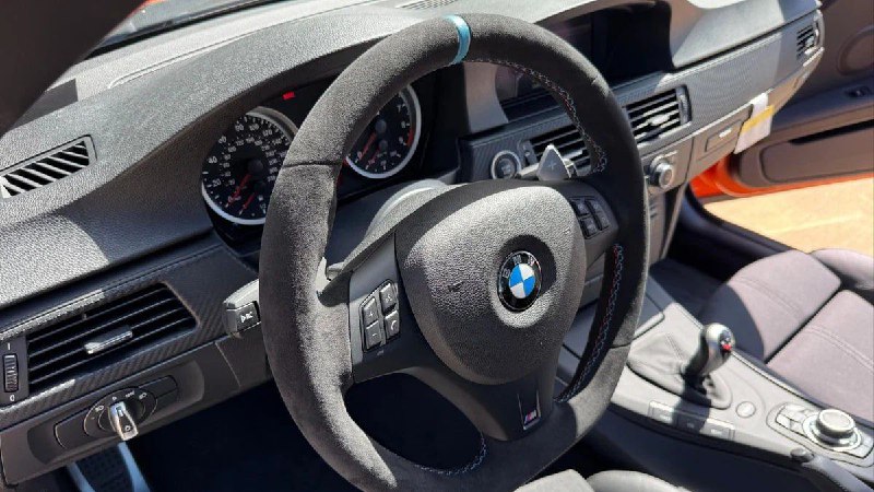 Редкая лимитированная BMW M3 с малым пробегом выставлена на аукцион Редкая лимитированная BMW M3 с малым пробегом выставлена на аукцион