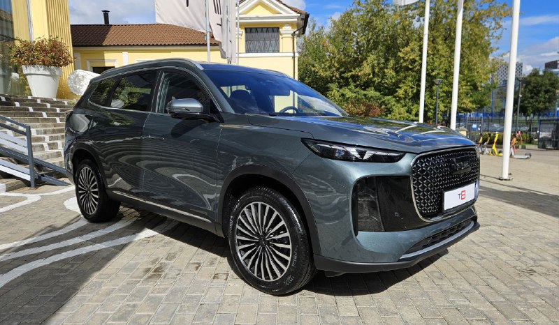 Сравнение Chery Tiggo 8 Pro Max и Tenet T8: что выбрать? Сравнение Chery Tiggo 8 Pro Max и Tenet T8: что выбрать?