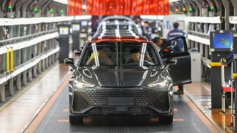 Changan планирует начать локализацию производства автомобилей в России Changan планирует начать локализацию производства автомобилей в России
