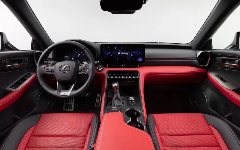Обновленный Lexus IS: стильный и технологичный седан с новыми возможностями Обновленный Lexus IS: стильный и технологичный седан с новыми возможностями