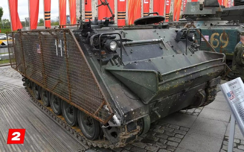 Топ-3 наиболее эффективных бронетранспортеров в зоне специальной военной операции Топ-3 наиболее эффективных бронетранспортеров в зоне специальной военной операции