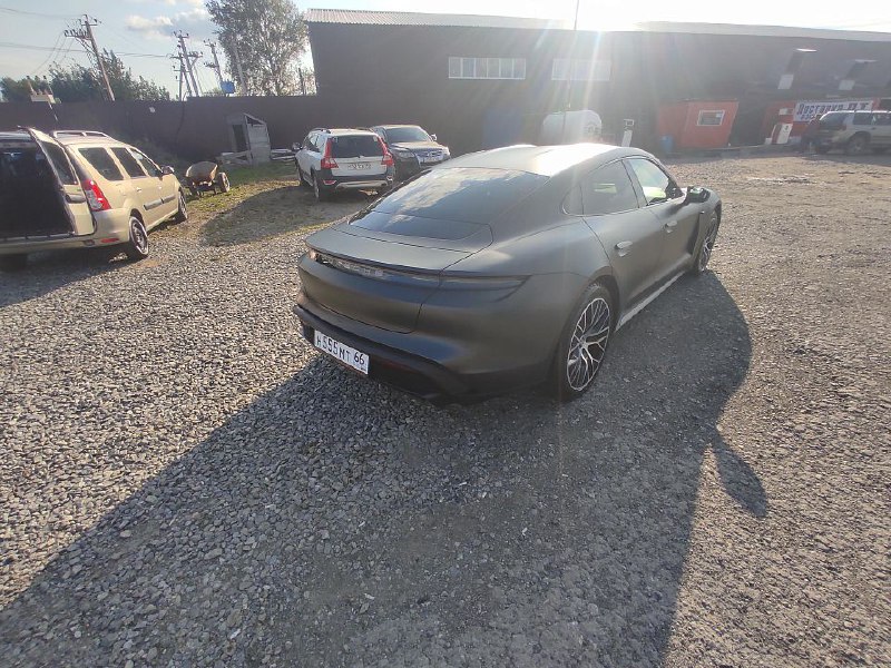 Продажа электромобиля Porsche Taycan 2022 года в Екатеринбурге Продажа электромобиля Porsche Taycan 2022 года в Екатеринбурге