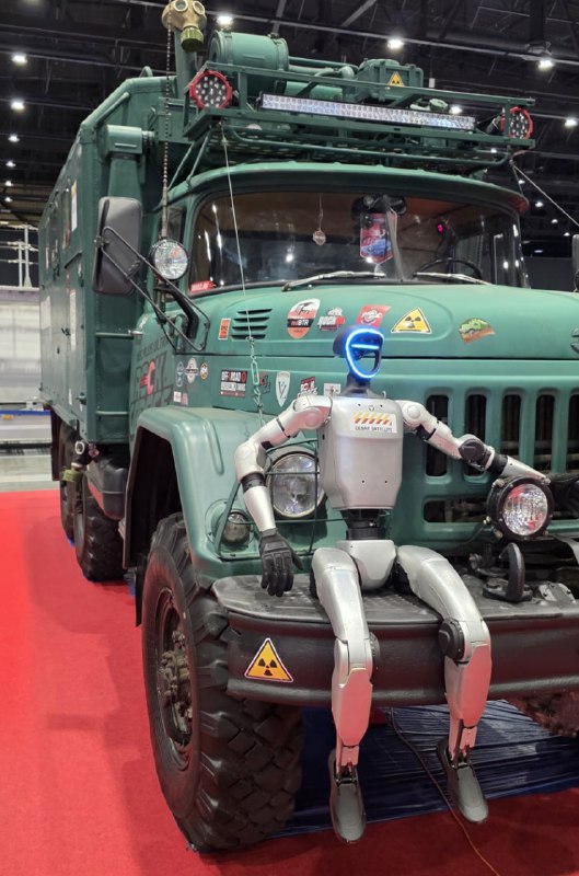 Русский ЗИЛ на выставке «Авто и Автомеханика 2025» Русский ЗИЛ на выставке «Авто и Автомеханика 2025»
