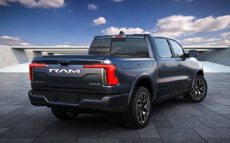 Ram отменяет выпуск электропикапа 1500 REV и вместо него представляет гибридную модель