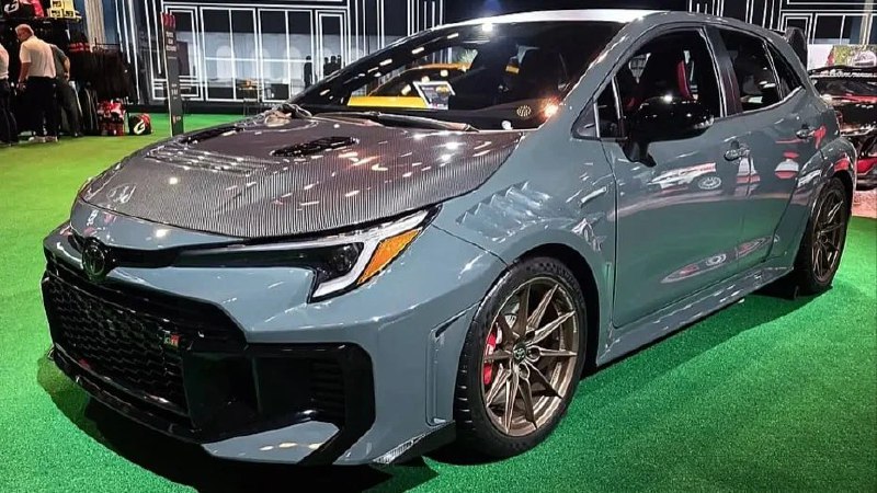 Toyota представляет высокопроизводительную версию Corolla GRMN