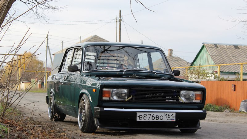 😯 Интересные автомобили DRIVE2Если знатоку автопрома сказать «ВАЗ и ротор», то он вспомнит, что в 1970-х и 1980-х годах на ВАЗе разработали несколько собственных вариантов двигателей Ванкеля. 😯 Интересные автомобили DRIVE2Если знатоку автопрома сказать «ВАЗ и ротор», то он вспомнит, что в 1970-х и 1980-х годах на ВАЗе разработали несколько собственных вариантов двигателей Ванкеля.